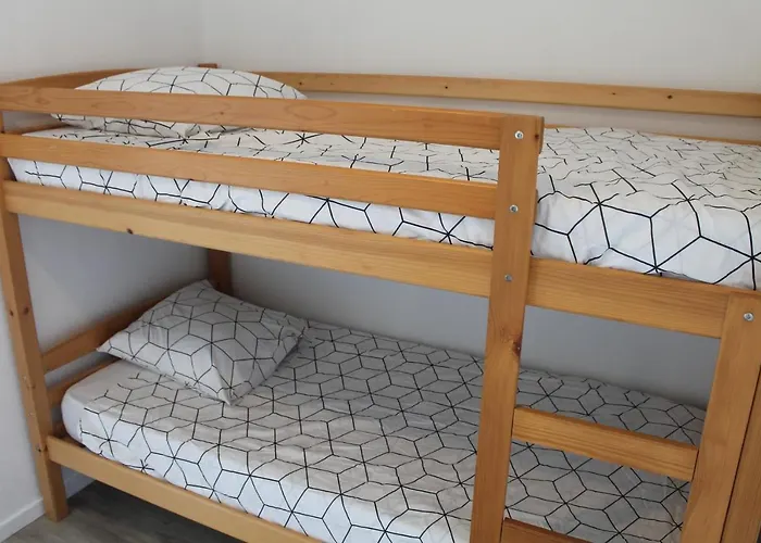 Avec Parking Proche Et Centre アパート